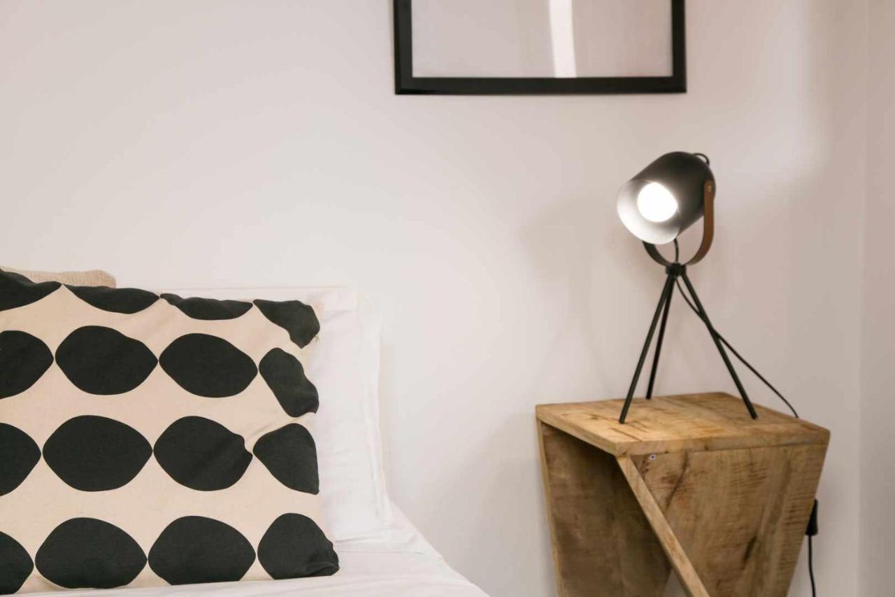 Trendy Lisbon Home With Terrace Lx Factory Dış mekan fotoğraf